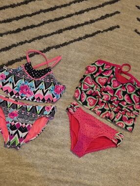 Girls 2 Sets Swimsuits Wonder nation Girls Pink & Green Mixed Print Bikini Sets